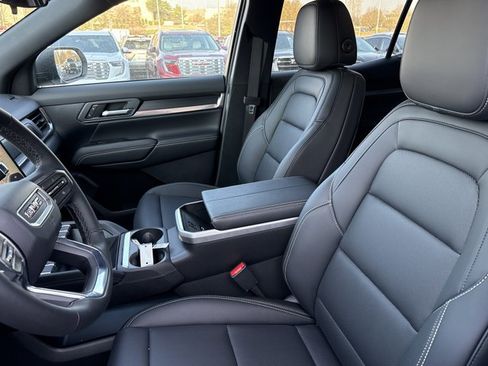 New 2026 GMC Terrain Elevation w/ Elevation Premium Package AWD/4WD image 5