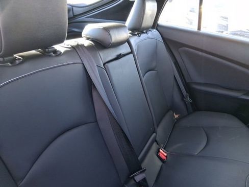 Used 2021 Toyota Prius Prime Limited FWD image 9