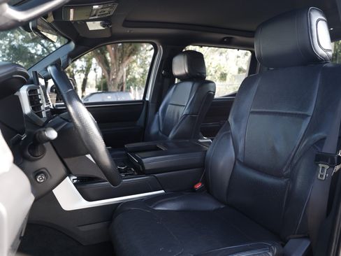 Used 2024 Toyota Tundra Platinum AWD/4WD image 10