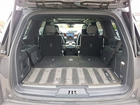 Used 2022 Lincoln Navigator Black Label image 29