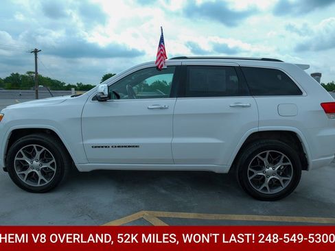 Used 2019 Jeep Grand Cherokee Overland AWD/4WD image 7