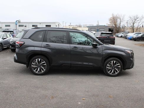 New 2026 Subaru Forester Touring AWD/4WD image 4