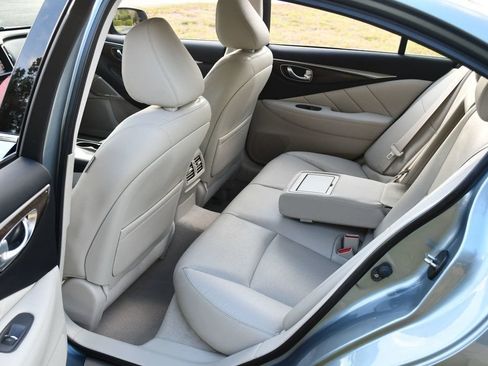 Used 2018 INFINITI Q50 Luxe w/ Sensory Package (Luxe) RWD image 15
