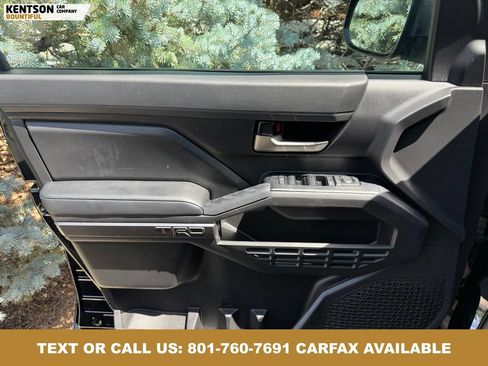 Used 2026 Toyota Tacoma TRD Off-Road AWD/4WD image 19