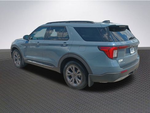 New 2025 Ford Explorer Active w/ Active Comfort Package image 5
