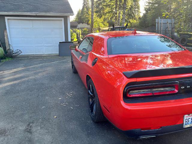 Used 2017 Dodge Challenger SXT Plus RWD image 3