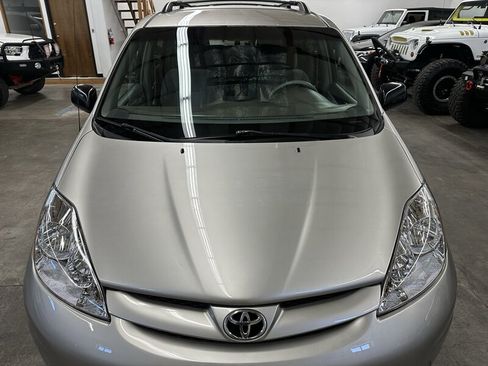 Used 2007 Toyota Sienna LE FWD image 30