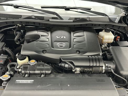Used 2021 Nissan Armada SV AWD/4WD image 27