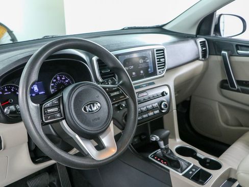 Used 2021 Kia Sportage LX FWD image 22