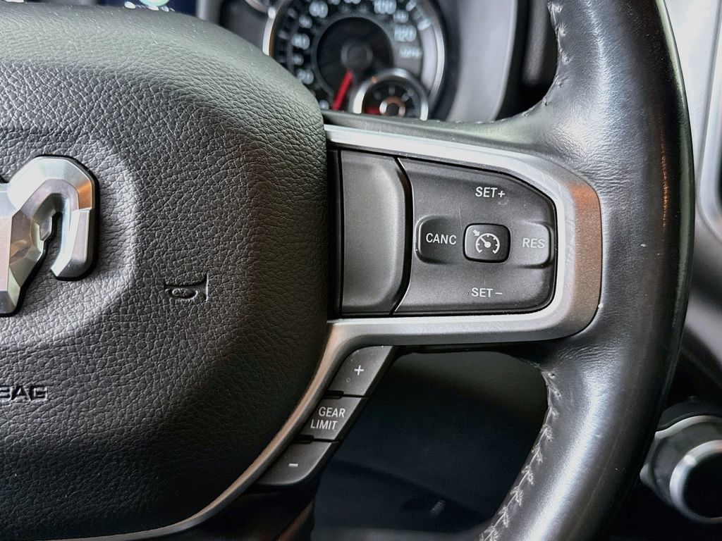 Used 2021 RAM 1500 Big Horn RWD image 12