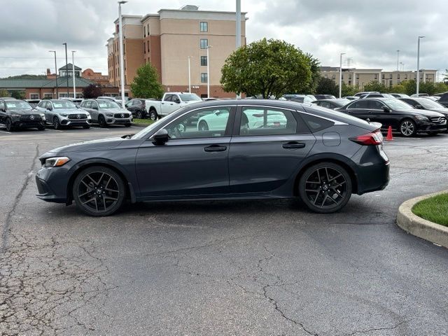 Used 2024 Honda Civic Sport Touring image 5