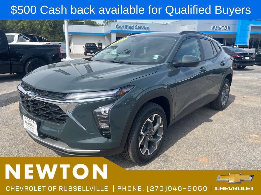 New 2026 Chevrolet Trax LT w/ Driver Confidence Package FWD image 3