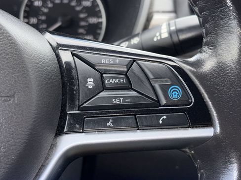 Used 2023 Nissan Altima 2.5 SL FWD image 13