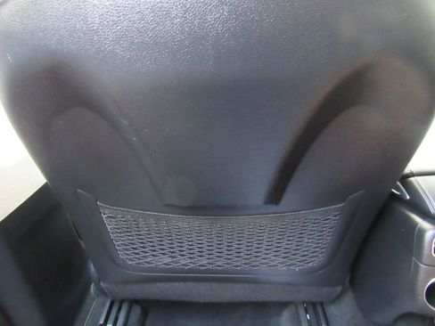 Used 2023 Genesis GV70 2.5T w/ Select Package image 33