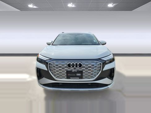 Used 2023 Audi Q4 e-tron Premium Plus w/ Premium Plus AWD/4WD image 6