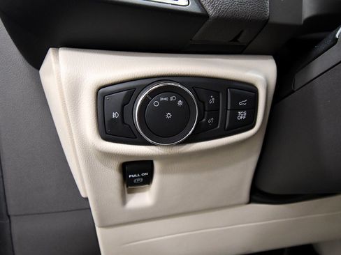 Used 2020 Lincoln Nautilus Reserve w/ Cargo Utility Package image 19