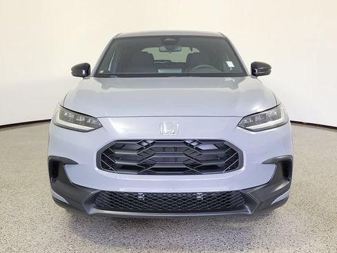 Used 2024 Honda HR-V Sport image 3