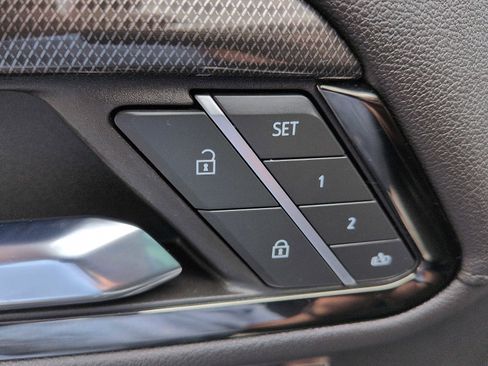 Used 2023 GMC Sierra 1500 AT4 image 14