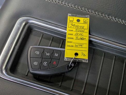 Used 2024 GMC Yukon Denali w/ Max Trailering Package AWD/4WD image 36