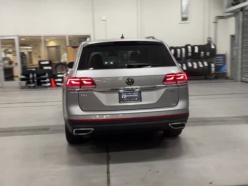 Used 2022 Volkswagen Atlas SEL AWD/4WD image 10