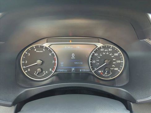 Used 2024 Nissan Altima 2.5 SV image 11