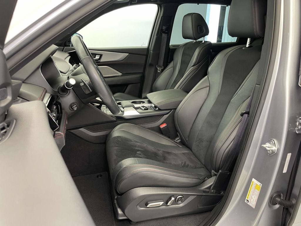 Used 2024 Acura MDX A-Spec AWD/4WD image 5
