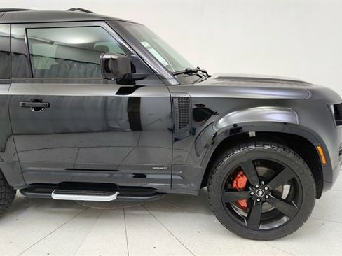 Used 2022 Land Rover Defender 90 X image 7