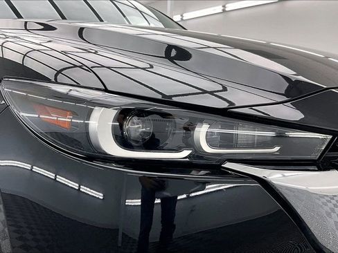 Used 2025 MAZDA CX-5 AWD 2.5 S w/ Preferred Package image 29