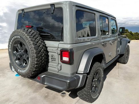 Used 2023 Jeep Wrangler Unlimited AWD/4WD image 4
