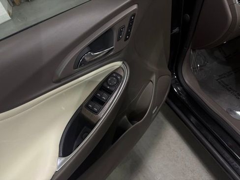 Certified 2024 Chevrolet Malibu LT image 9