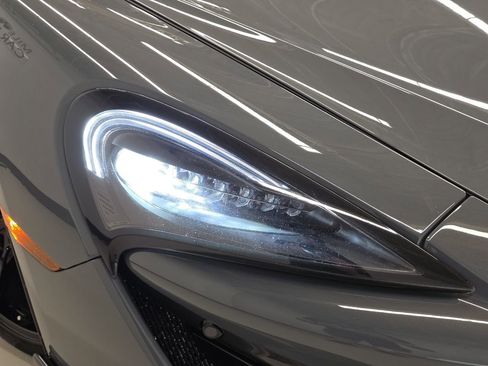 Used 2020 McLaren 600LT Spider image 62