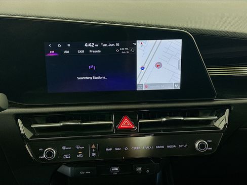 Used 2023 Kia Niro Wind FWD image 21