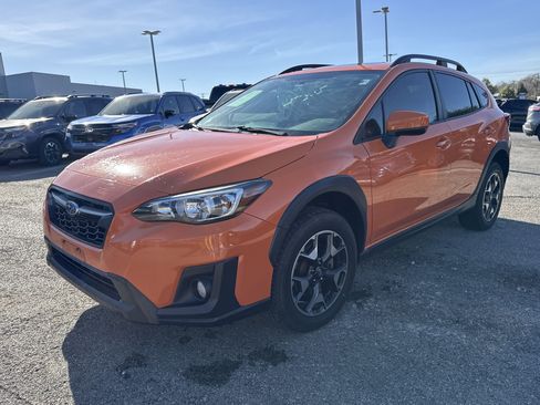 Used 2020 Subaru Crosstrek 2.0i Premium w/ Moonroof Package 1 image 7