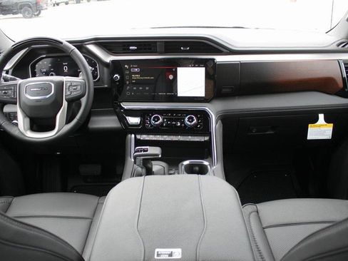 New 2026 GMC Sierra 1500 Denali image 8