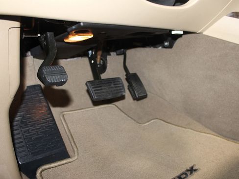 Used 2012 Acura MDX w/ Technology Package image 9