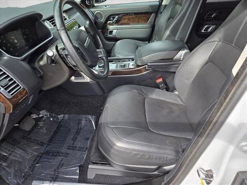 Used 2020 Land Rover Range Rover HSE image 14