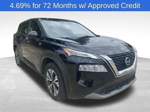 Used 2023 Nissan Rogue SV image 1