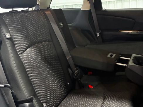 Used 2020 Dodge Journey SE w/ SE Popular Equipment Group FWD image 33