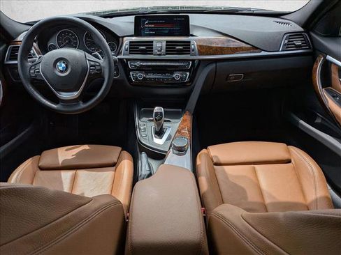 Used 2017 BMW 330i xDrive Sedan AWD/4WD image 20