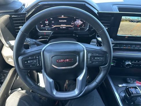 Used 2024 GMC Sierra 1500 SLT w/ SLT Convenience Package AWD/4WD image 24