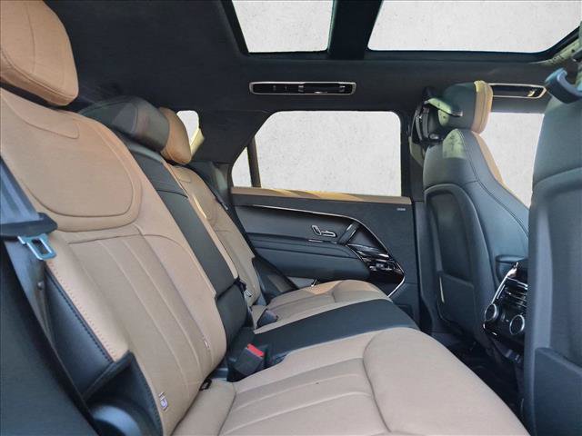 New 2027 Land Rover Range Rover Sport Dynamic SE AWD/4WD image 26