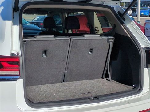 Used 2021 Volkswagen Atlas SE w/ Panoramic Sunroof Package image 26