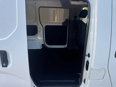 Used 2017 Nissan NV200 SV w/ Technology Package FWD image 19