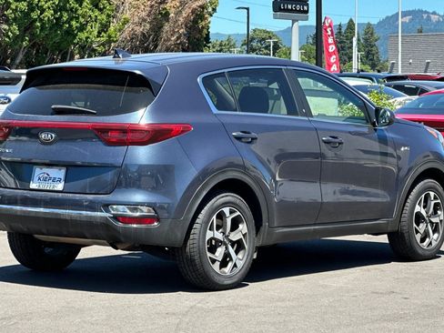 Used 2022 Kia Sportage LX AWD/4WD image 4