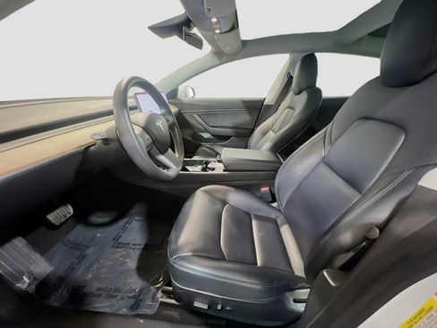 Used 2019 Tesla Model 3 Long Range image 15