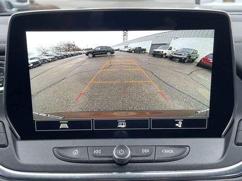 Used 2023 Chevrolet Blazer Premier image 27