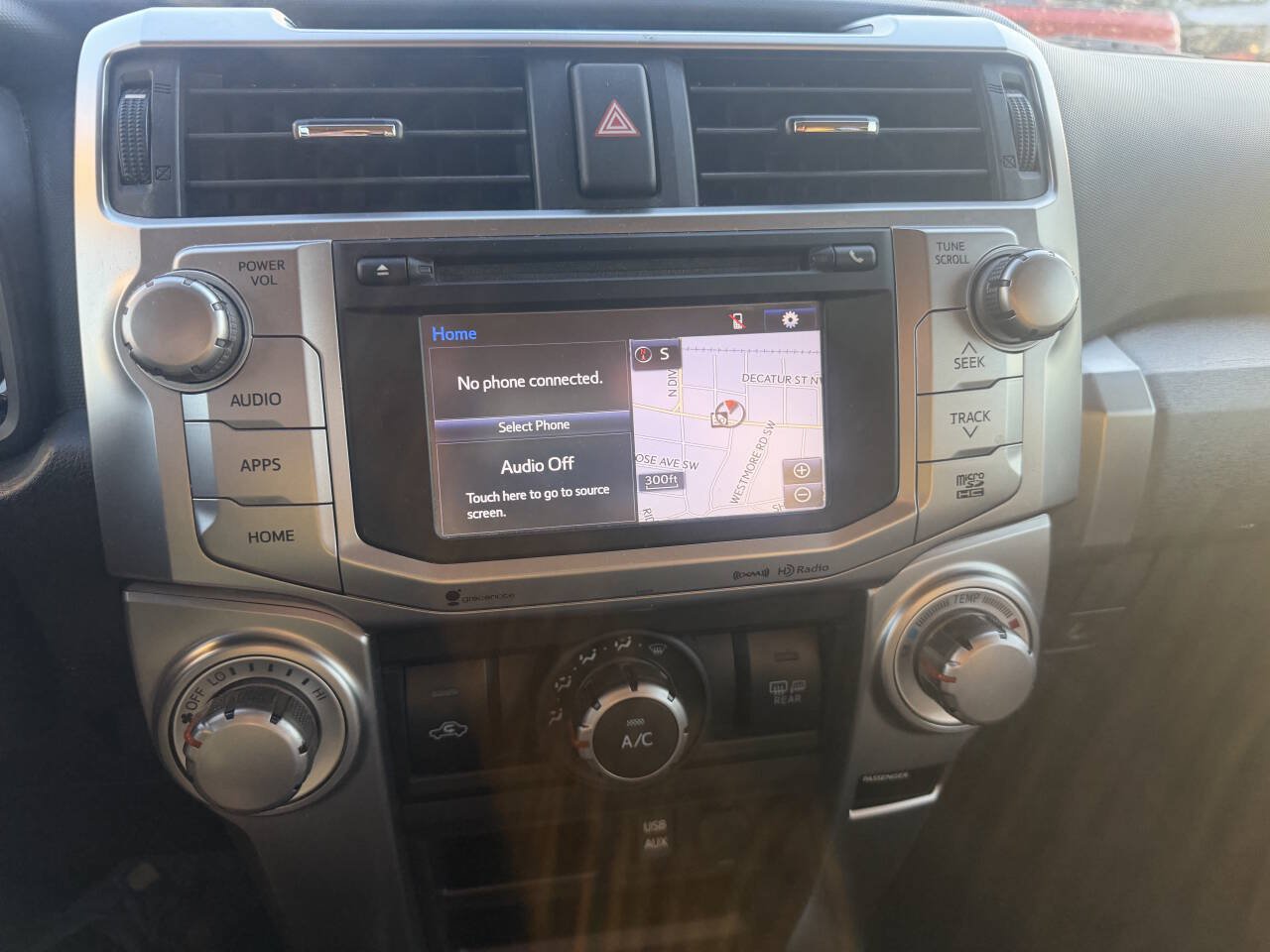 Used 2016 Toyota 4Runner SR5 Premium RWD image 9