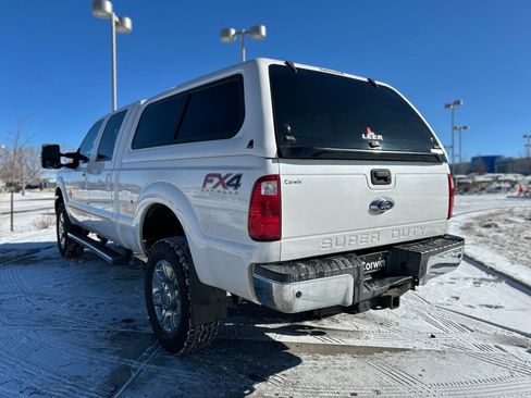 Used 2015 Ford F250 Lariat w/ Lariat Ultimate Package image 6