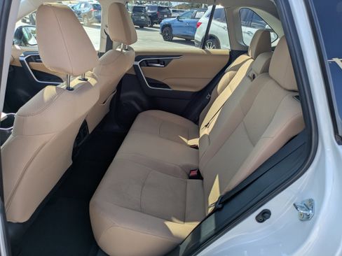 Certified 2025 Toyota RAV4 XLE image 14