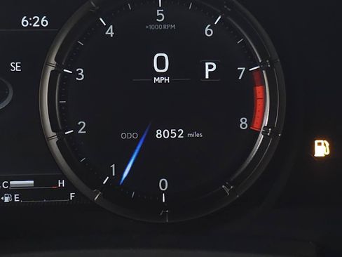Used 2024 Lexus IS 500 RWD image 22